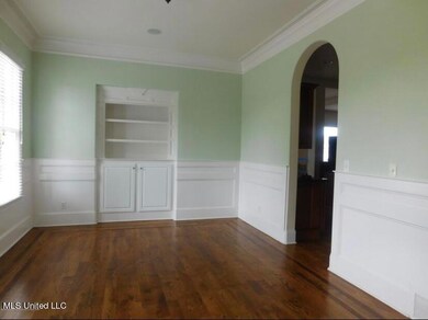 4220 dining room