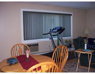 22 Fredette St unit 22, Chicopee, MA 01022 - photo 2