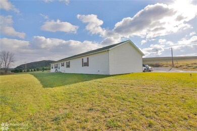 6080 Mantz Rd, Germansville, PA 18053 - photo 3