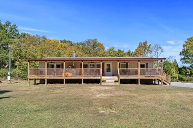 318 Snell Rd, Shelbyville, TN 37160 - photo 7