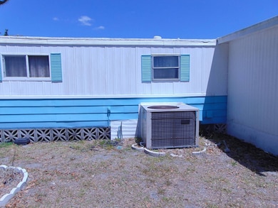 77 Azalea St, Nokomis, FL 34275 - photo 4