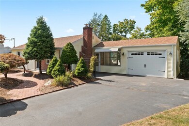 41 Thistle Dr, Cranston, RI 02920 - photo 2