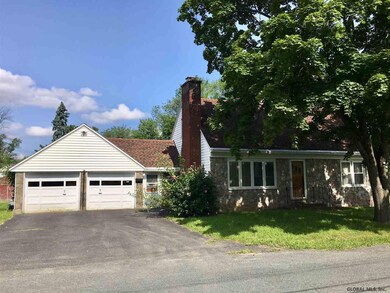 22 Clinton St, Rensselaer, NY 12144 - photo 2