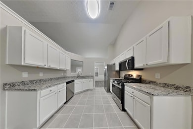 775 James Ridge Dr, Lawrenceville, GA 30045 - photo 4