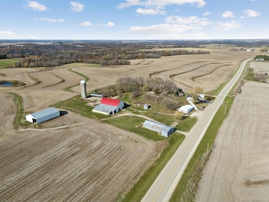 2162 Lycurgus Rd, Lansing, IA 52151 - photo 7