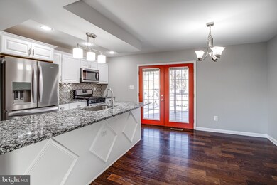 668 Queensgate Rd, Baltimore, MD 21229 - photo 7