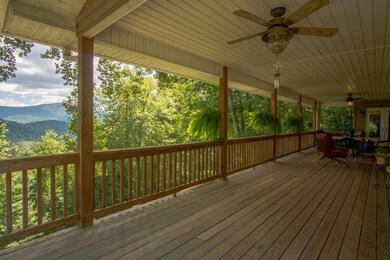 Large Deck with a VIEW!