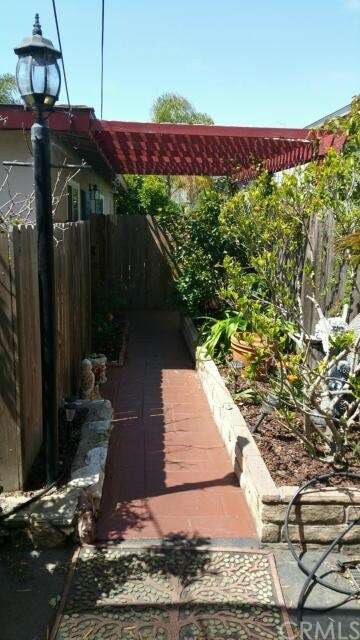 Walk path to the front door
