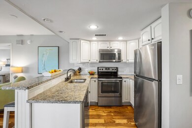 5-web-or-mls-Coastal RE Photo 2901 Atriu