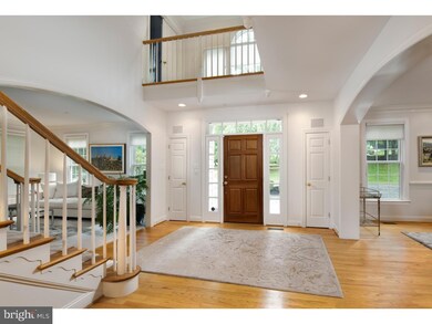 8 Harrison Dr, Newtown Square, PA 19073 - photo 3