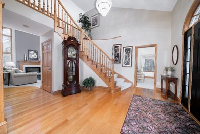 1643 Glenboro St SW, Wyoming, MI 49519-5