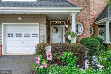 3 Melanie Way unit 102, Manahawkin, NJ 08050 - photo 3