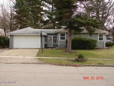 265 Sherman Rd (1)
