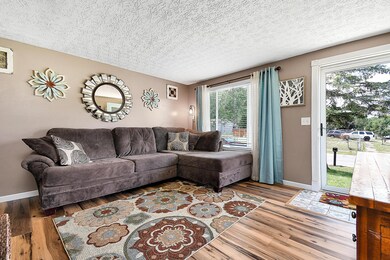 1760 Hollow Run Dr, Columbus, OH 43223 - photo 6