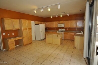 C:\fakepath\3 Kitchen