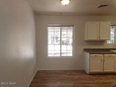 006_Dining Room Kitchen