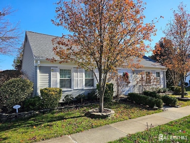 663 Yorktown Ln unit C, Monroe, NJ 08831 - photo 3