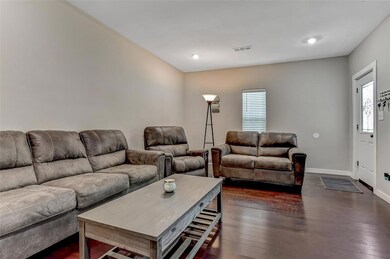 903 W Ford St, Denison, TX 75020 - photo 7