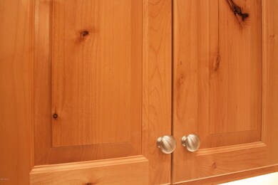 FG 08 Kit Cabinets