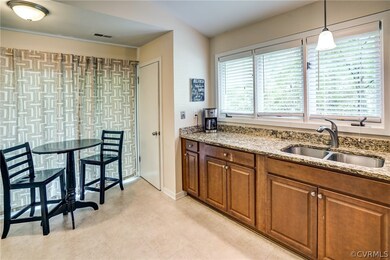 Eat in area of kitchen