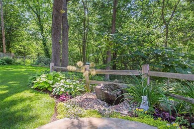 Water feature stays with the property.