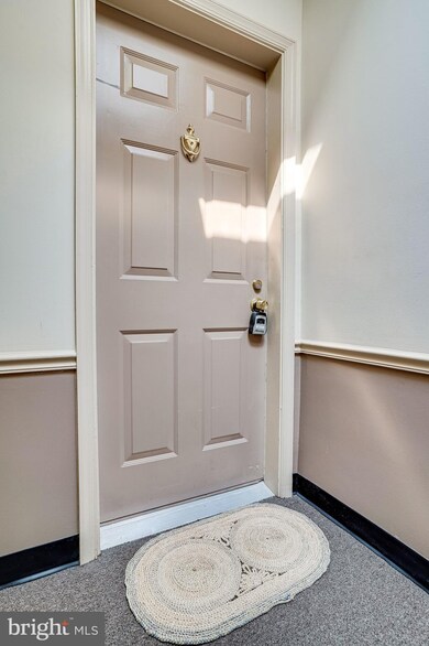 1905 N Rhodes St unit 38, Arlington, VA 22201 - photo 5