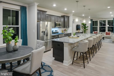 1821 Parham Way, Baltimore, MD 21244 - photo 4