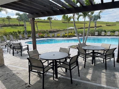 5521 Summit Glen, Bradenton, FL 34203 - photo 3