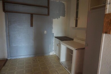 1402 32nd St, Wichita Falls, TX 76302 - photo 5