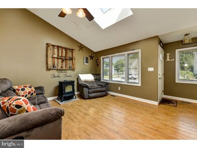 33 Palmetto Dr, New Castle, DE 19720 - photo 3