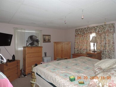 105G Capitol Hill Dr unit Woodland Village, Londonderry, NH 03053 - photo 6
