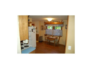 5519 Earnshaw St, Shawnee, KS 66216 - photo 3