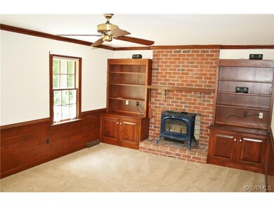 310 Hickory Dr, Manakin Sabot, VA 23103 - photo 6