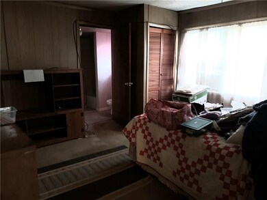 11785 N Division Rd, Fountaintown, IN 46130 - photo 5