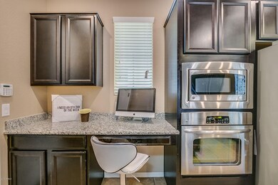 Desk/Ovens