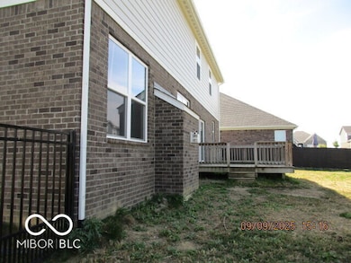 974 Mound St, Bargersville, IN 46106 - photo 4