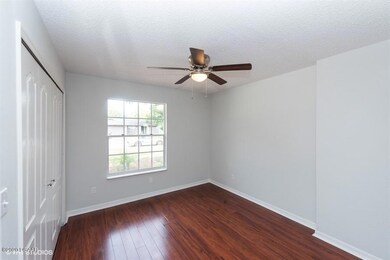 05_398FLEMINGAVE_2009_LowRes