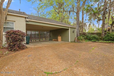 06-30 Moss Forest Cir