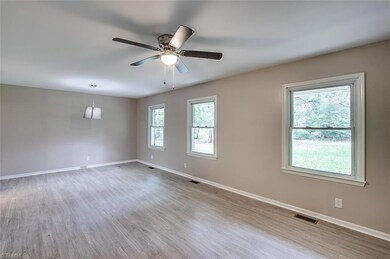 6472 Pisgah Covered Bridge Rd, Asheboro, NC 27205 - photo 3