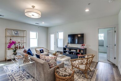 5714 Mccommas Blvd unit 301, Dallas, TX 75206 - photo 6