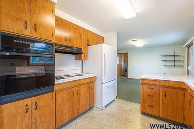 4703 Fir Dell Dr SE, Salem, OR 97302 - photo 7