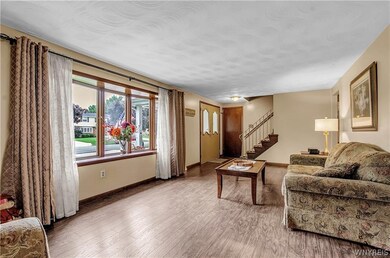 1082 Bowen Dr W, North Tonawanda, NY 14120 - photo 5