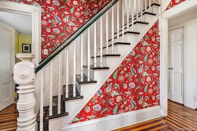 183 Oldfield Ave, Amityville, NY 11701 - photo 6