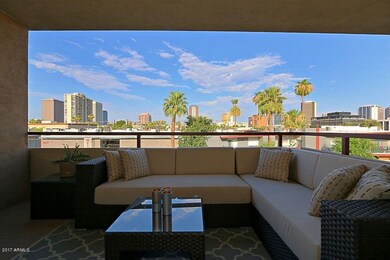 Balcony 1 (a)