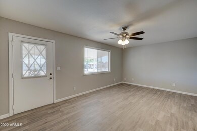 11510 E Crescent Ave-4