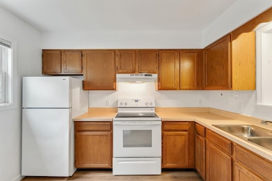 2 Alden Place unit 4, Vergennes, VT 05491 - photo 6