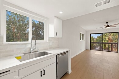 17847 Beneda Ln unit 13, Canyon Country, CA 91351 - photo 6