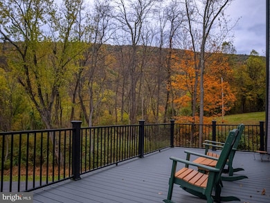 12076 Point Rd, Huntingdon, PA 16652 - photo 4