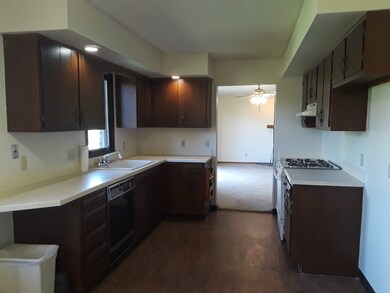 Eating area in Kitchen