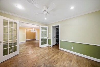 10039 Bordley Dr, Houston, TX 77042 - photo 6